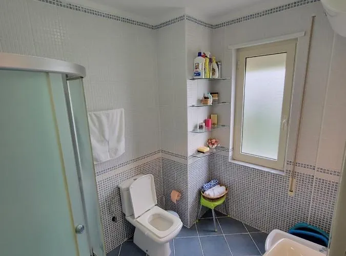 公寓 Beko - With Sea View In