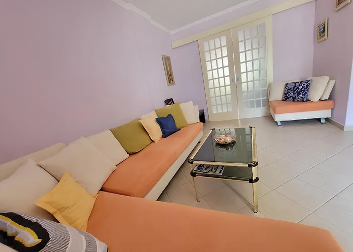 公寓 Beko - With Sea View In