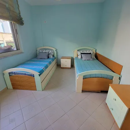 Διαμέρισμα Beko - With Sea View In