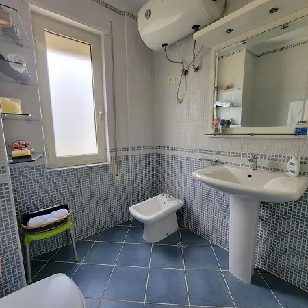 Διαμέρισμα Beko - With Sea View In