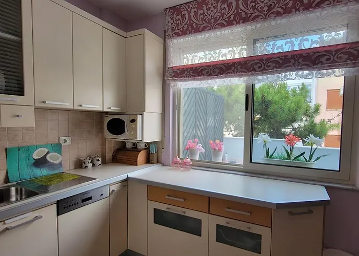 Beko - With Sea View In Apartmán *