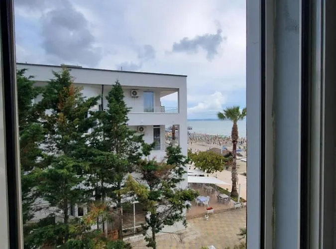 Beko - With Sea View In Apartmán Durrës